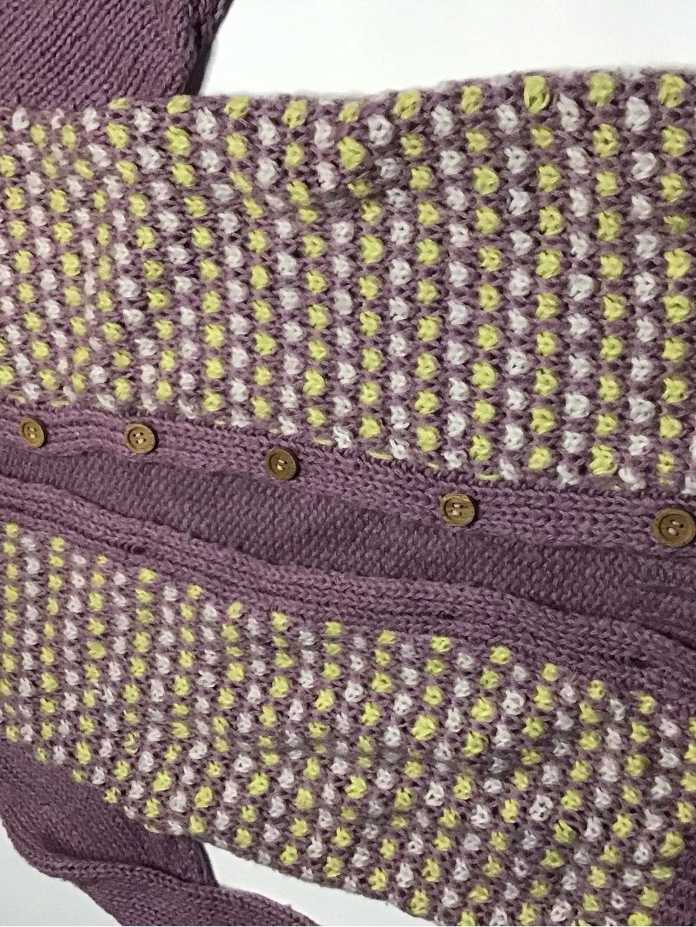 Women’s cozy vintage Lilac Knit cardigan Sweater Yellow & White Stitch Detail - Picture 7 of 11
